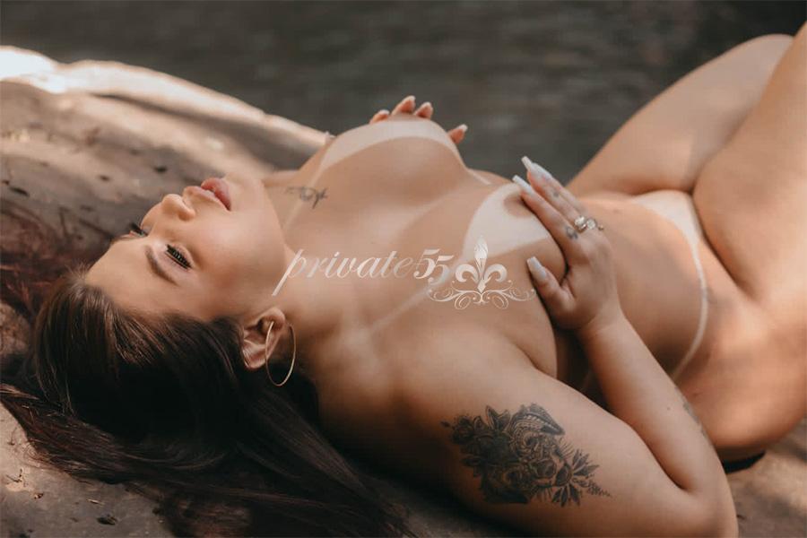 Aurora Salles - Garota de Programa em Porto Alegre