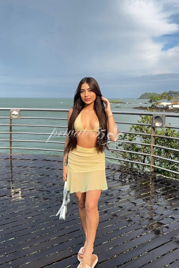 Bella Sen - Garota de Programa em Curitiba