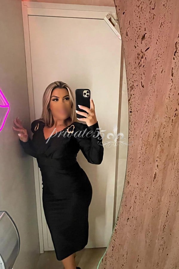 Amanda Duarte - Acompanhante Verificada em Balneário Camboriú