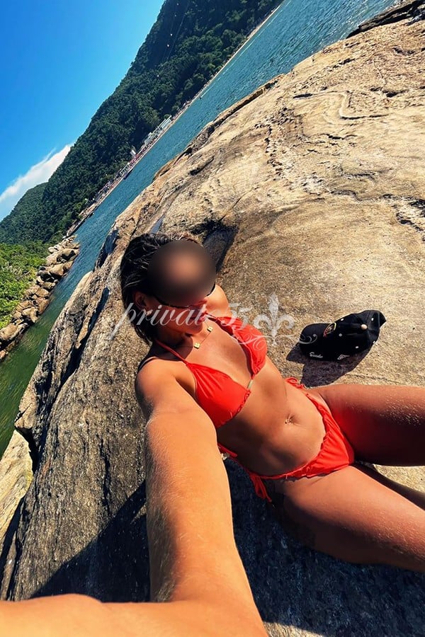 Amanda Duarte - Acompanhante de Luxo em Balneário Camboriú