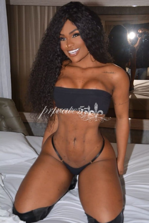 Cacau Mendes - Acompanhante em Florianópolis