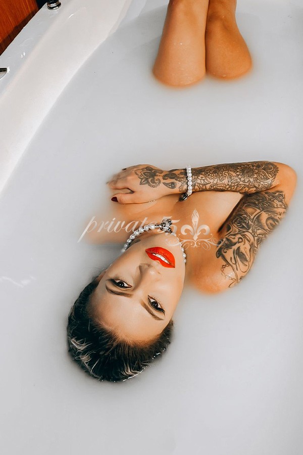 Foto 3 de Stefany Santos