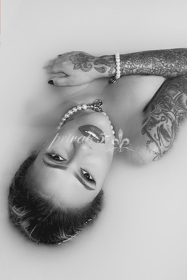 Foto 2 de Stefany Santos