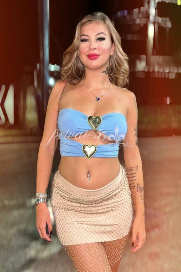 Laura Carvalho - Acompanhante de Luxo em Rio de Janeiro