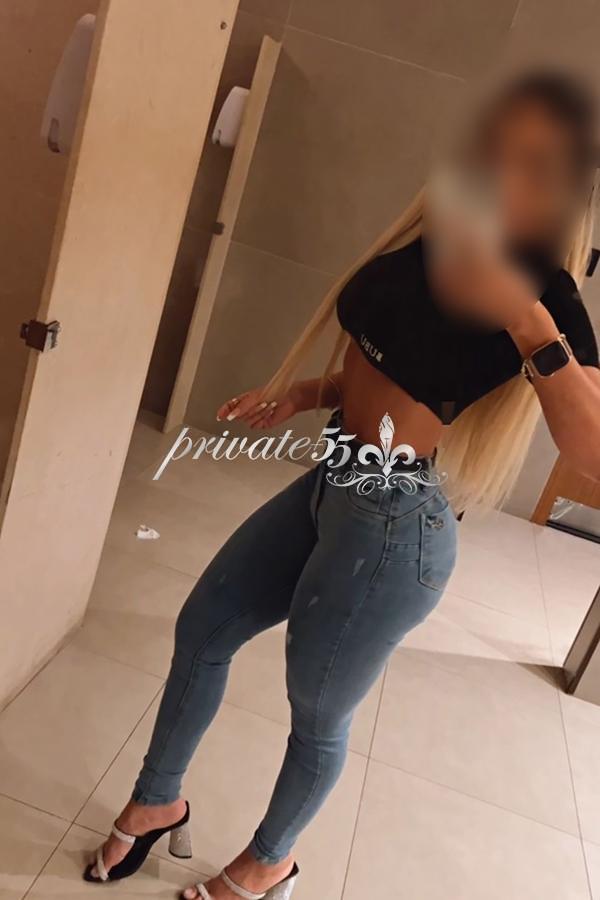 Barbie Dourado - Garota de Programa em Balneário Camboriú