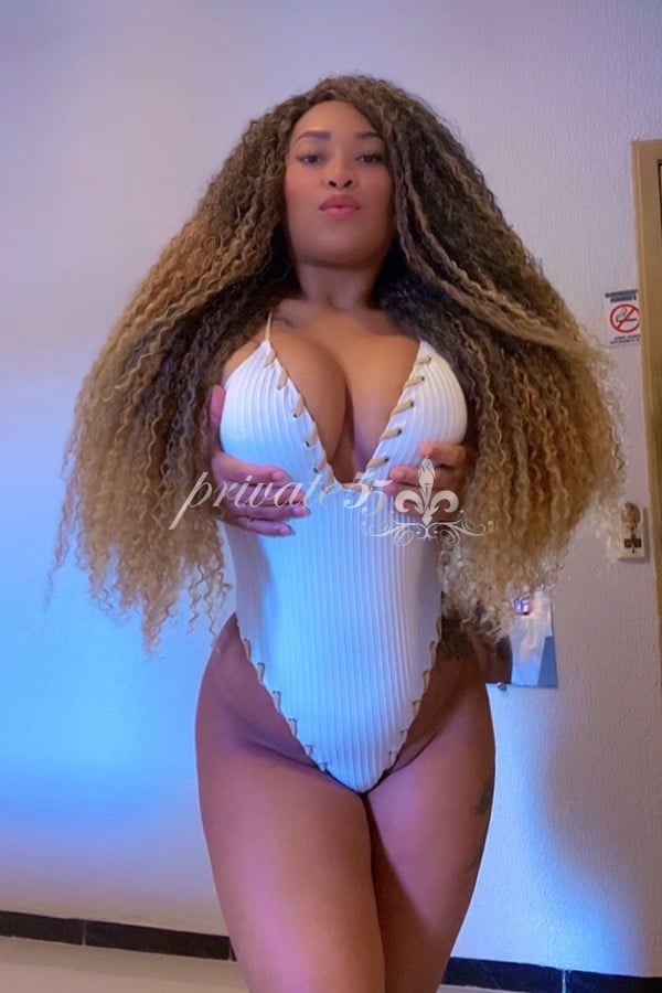 Lorenna Mello - Acompanhante Verificada em Florianópolis