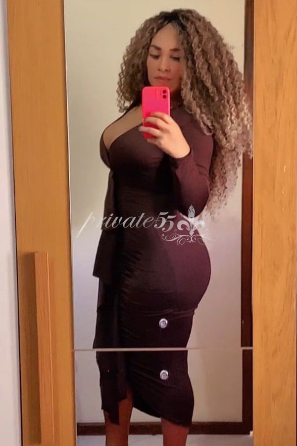 Lorenna Mello - Garota de Programa em Florianópolis