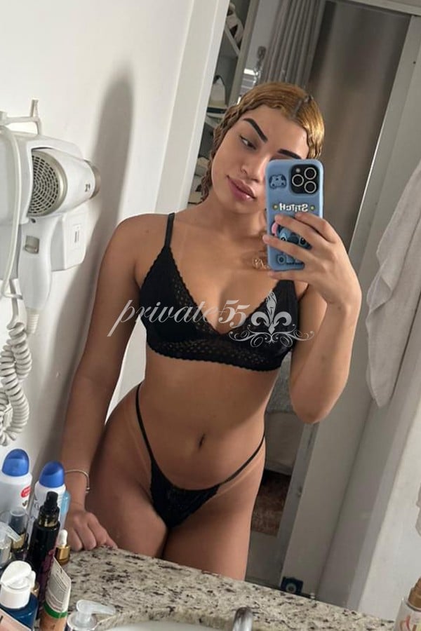 Foto 2 de Larissa Ventura