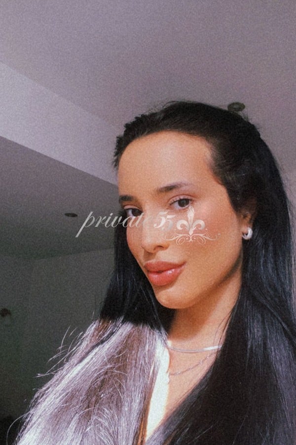 Foto 5 de Isis Pavanelli