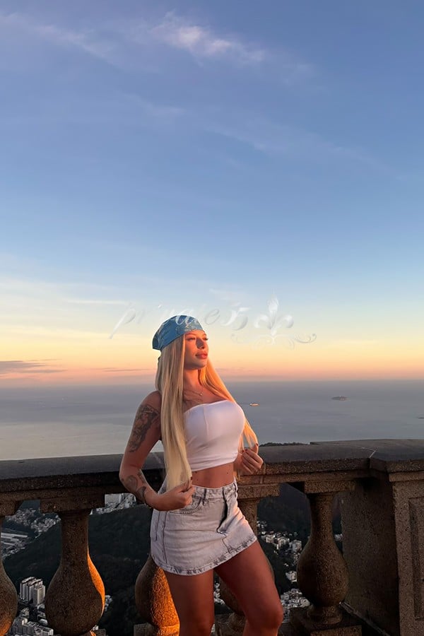 Foto 6 de Laura Beatriz