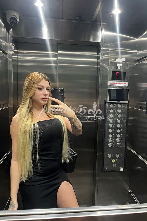 Foto 2 de Laura Beatriz