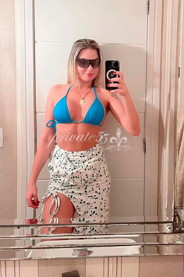 Débora Dior - Acompanhante Verificada em Balneário Camboriú