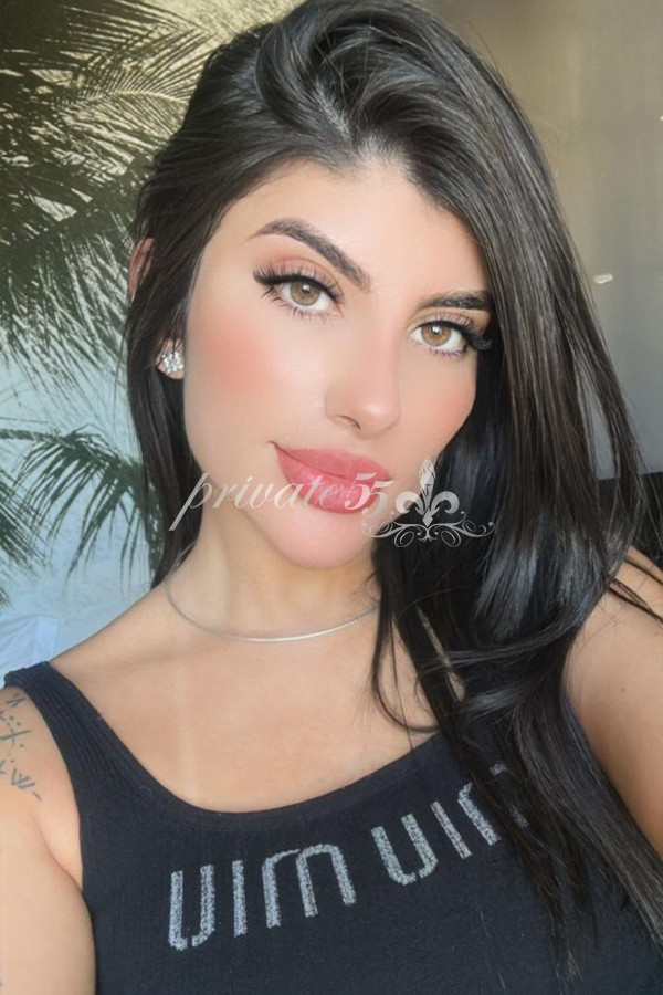 Angel Winters - Garota de Programa em Curitiba