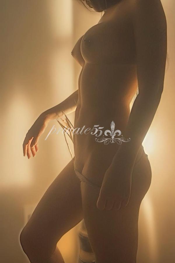 Clara Arruda - Garota de Programa em Porto Alegre