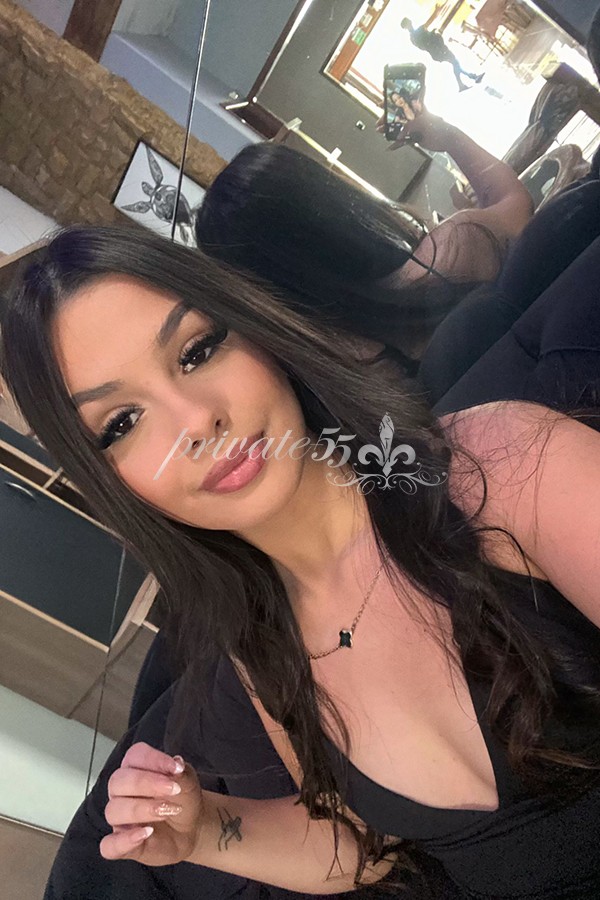 Agatha Hoffman - Acompanhante Verificada em Balneário Camboriú