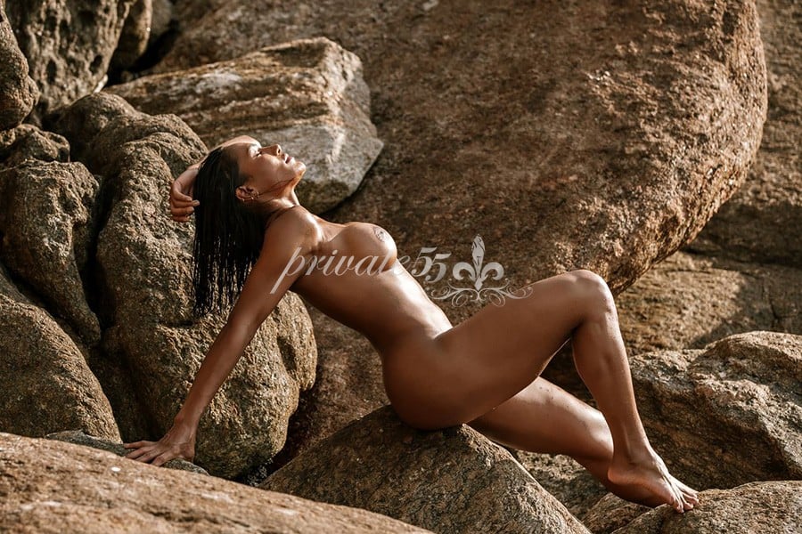 Sara Aguiar - Acompanhante em São Paulo