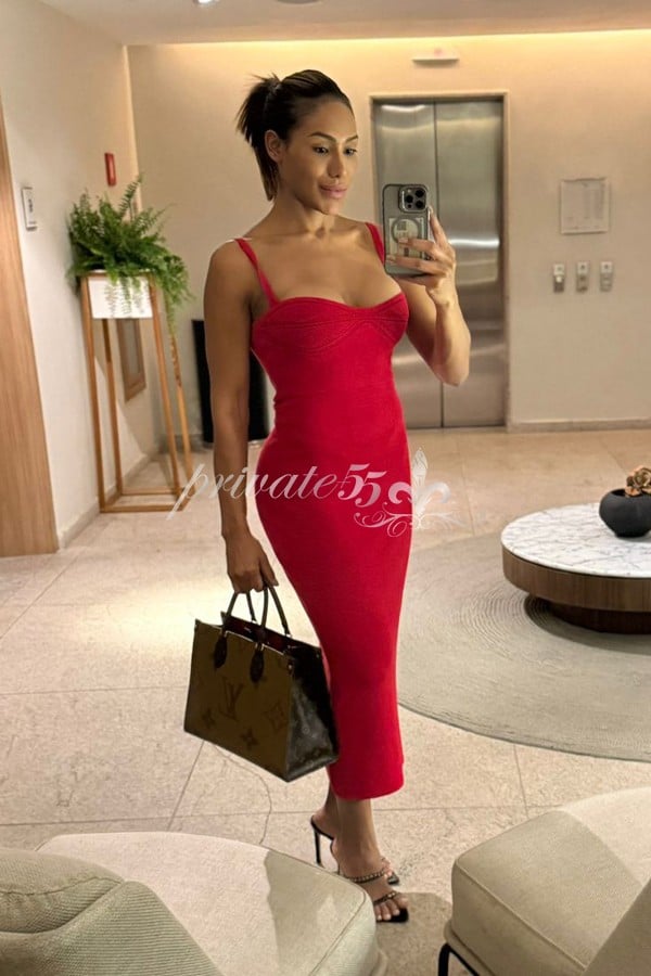 Sara Aguiar - Acompanhante em São Paulo