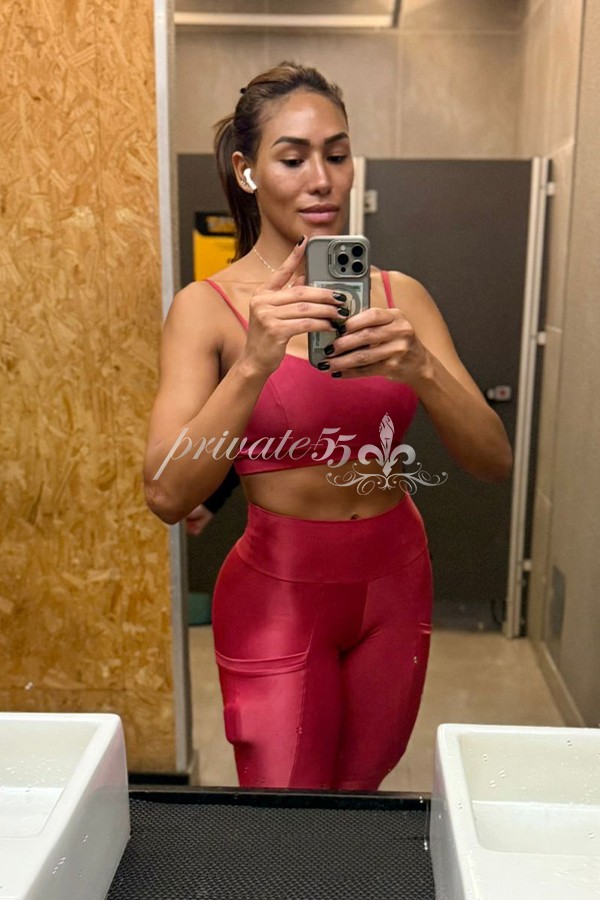 Sara Aguiar - Acompanhante em São Paulo