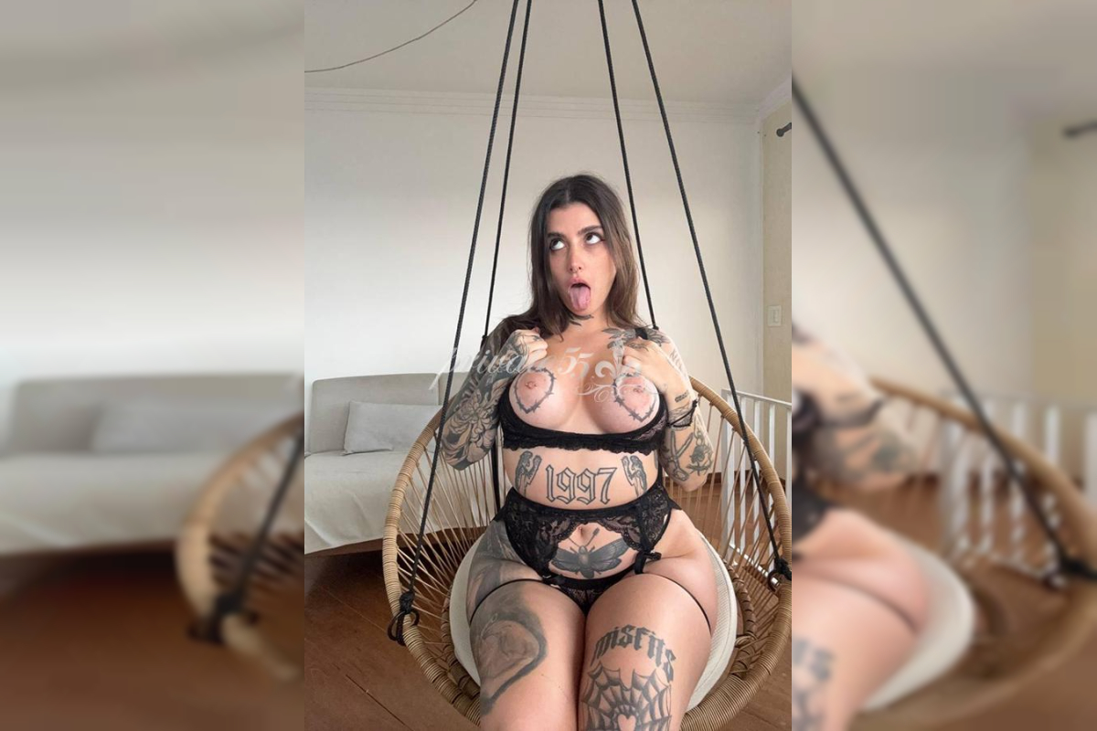 Lulu Vallota - Garota de Programa em Belém