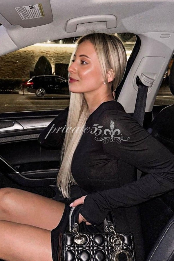 Amelie Laurent - Garota de Programa em Balneário Camboriú