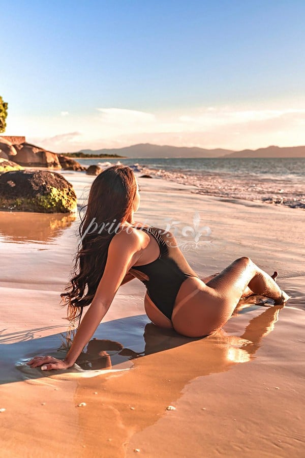 Jade Aurora - Acompanhante de Luxo em Florianópolis