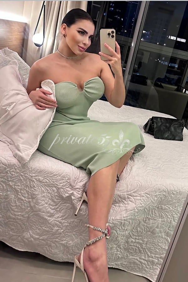 Foto 10 de Felina Dominá