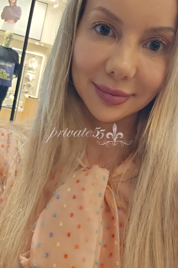 Nicolly Bennet - Garota de Programa em Florianópolis