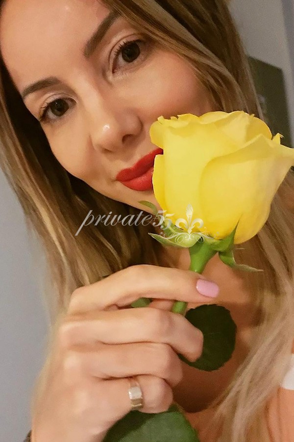 Nicolly Bennet - Acompanhante em Florianópolis