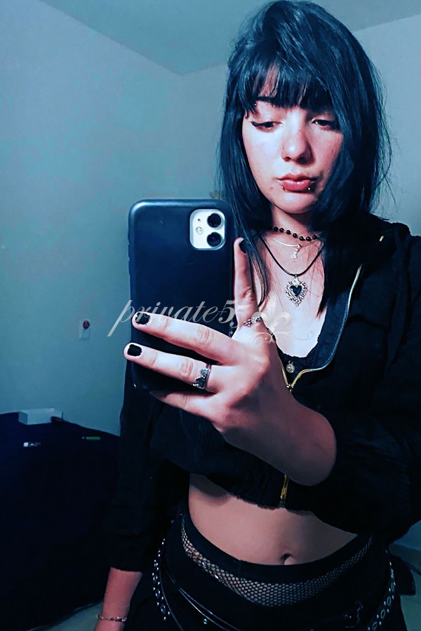 Mel Caramello - Garota de Programa em Florianópolis