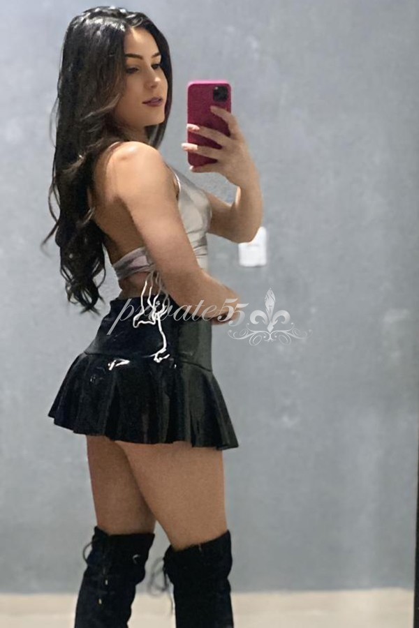 Cecilia Foz - Acompanhante Verificada em Balneário Camboriú