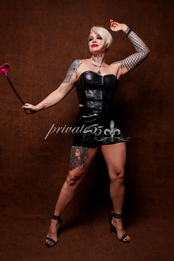 Ella Ferrari Dominatrix - Acompanhante Verificada em São Paulo