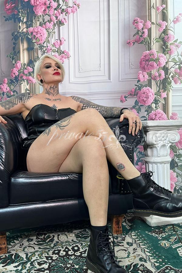 Ella Ferrari Dominatrix - Acompanhante de Luxo em São Paulo