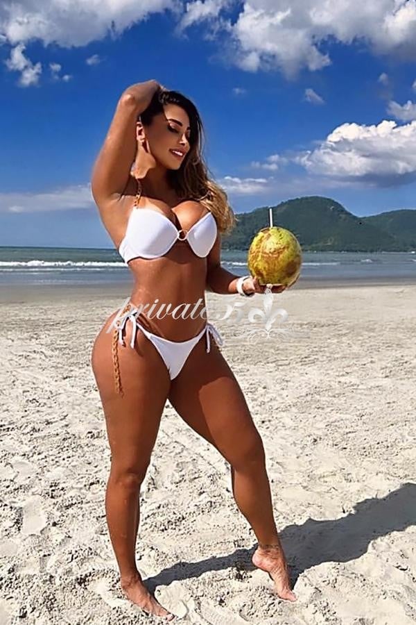 Camila Rios - Acompanhante em Balneário Camboriú