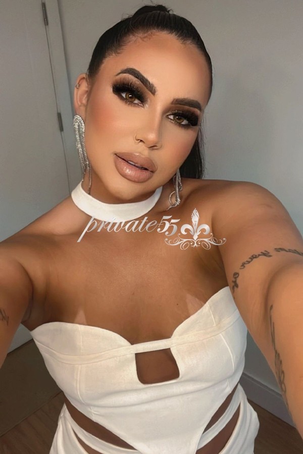 Eloha Feffer - Acompanhante em Porto Alegre