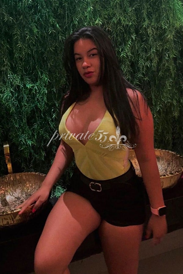 Ágata Agatinha - Garota de Programa em Balneário Camboriú