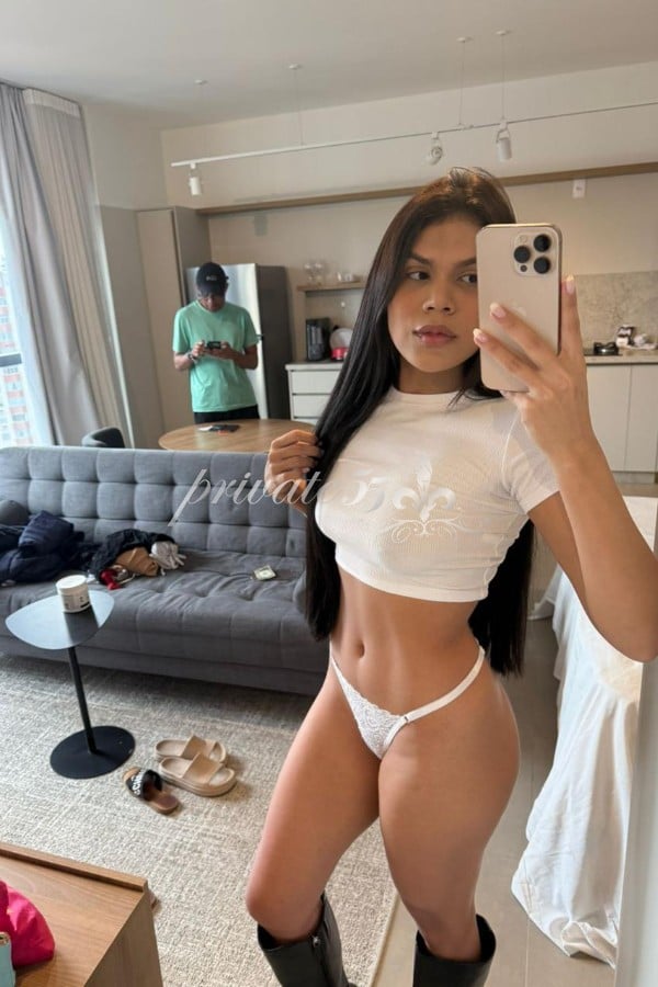 Lorrane  Alvarenga - Acompanhante Verificada em Curitiba