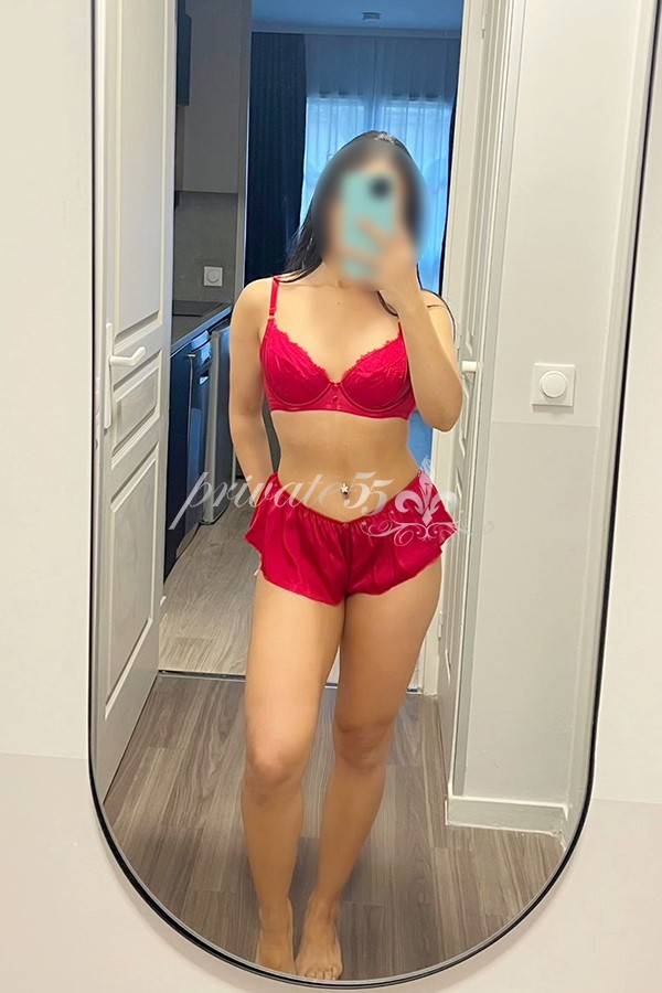 Mavie Sólis - Acompanhante em São Paulo