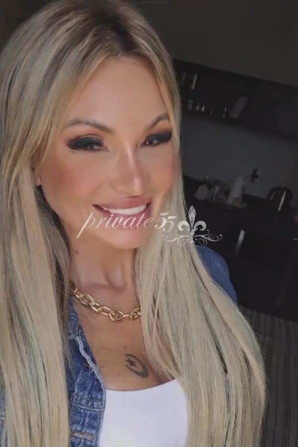 Verônica Salles - Acompanhante de Luxo em Porto Alegre