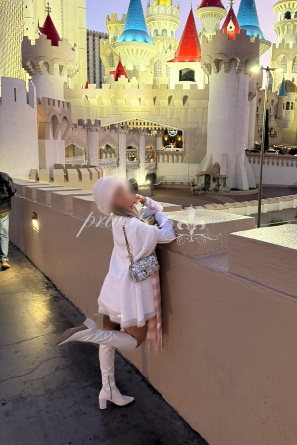 Issis Mello - Acompanhante em Florianópolis