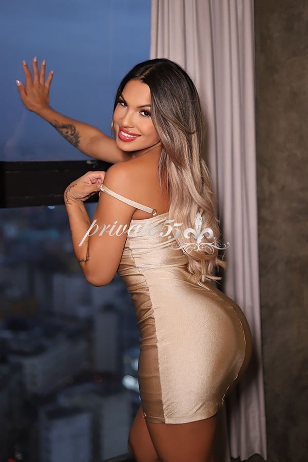 Lily Leonor - Acompanhante em São Paulo