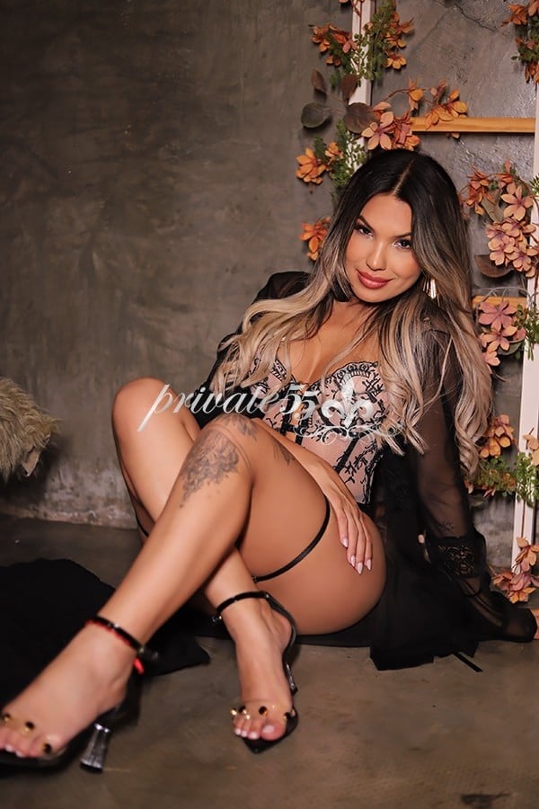 Lily Leonor - Garota de Programa em Porto Alegre