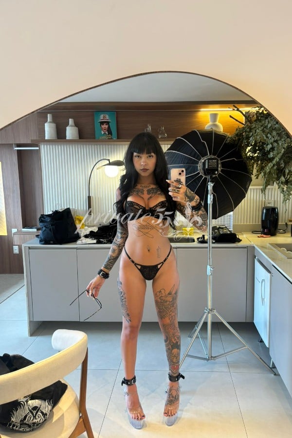 Foto 11 de Thais  Almeida