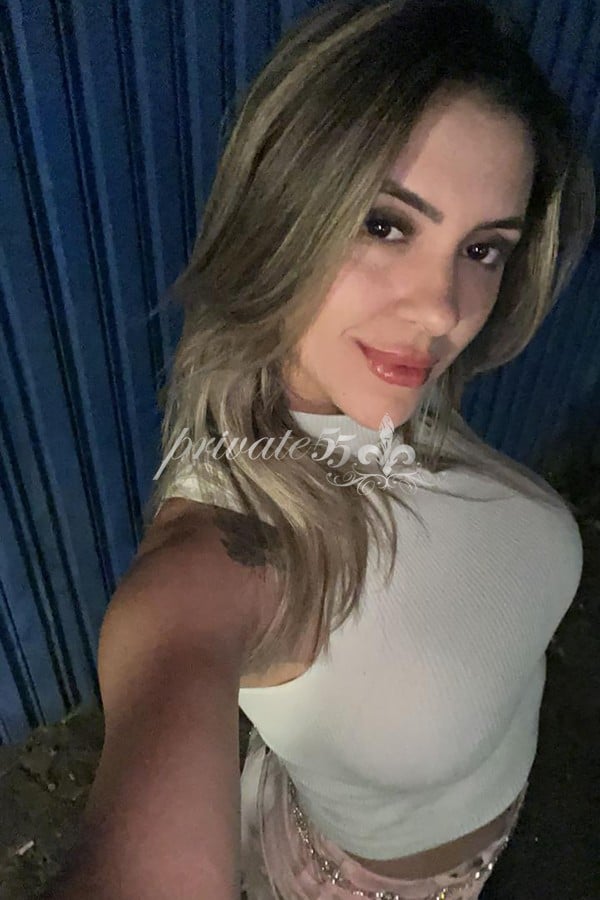 Manu Silva - Garota de Programa em Balneário Camboriú