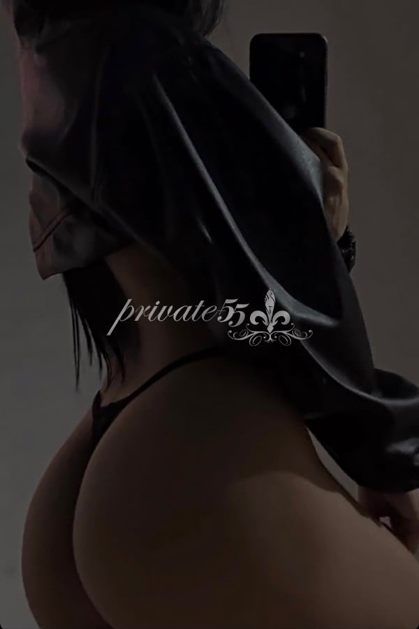 Luisa Kazumi - Acompanhante Verificada em Florianópolis