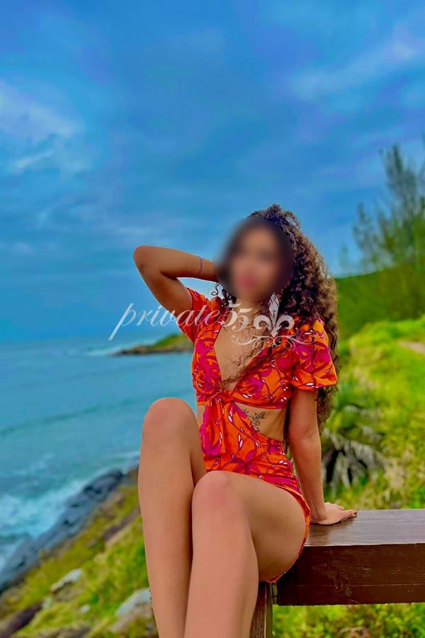 Foto 3 de Alyssa Schmidt