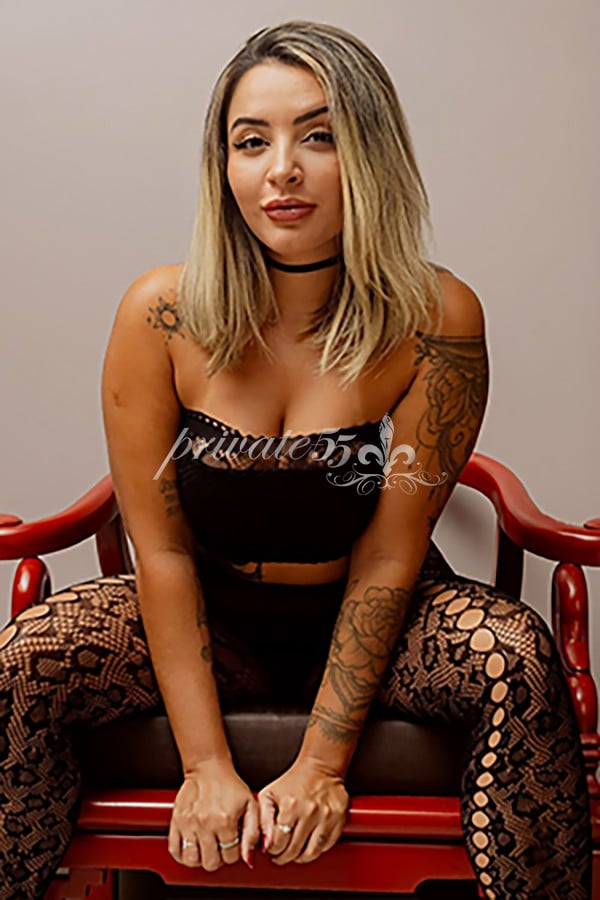Estefany Massoterapeuta - Acompanhante de Luxo em Rio de Janeiro