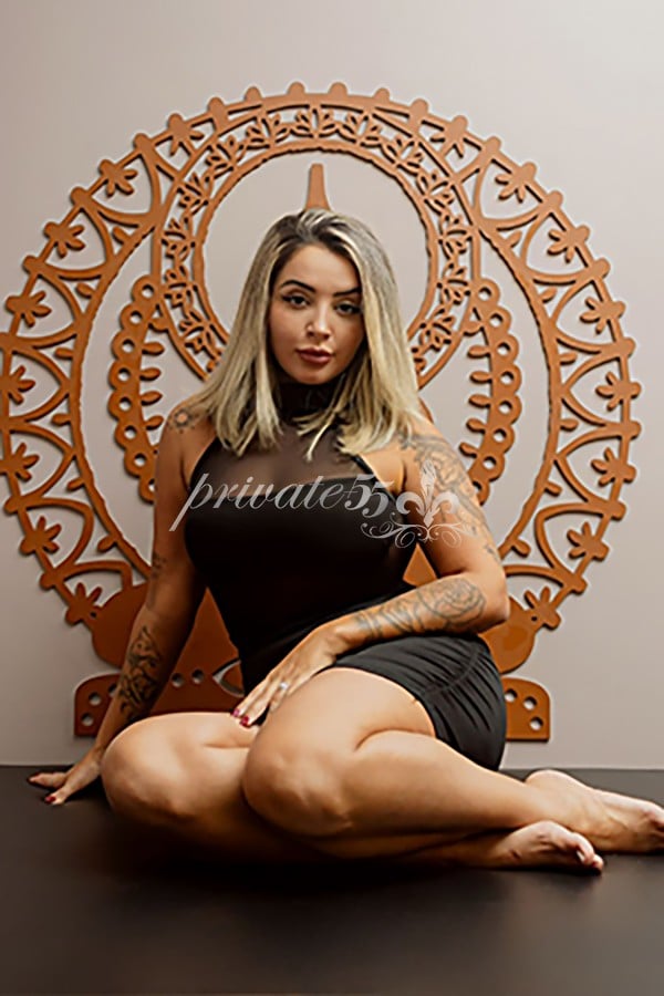 Estefany Massoterapeuta - Acompanhante de Luxo em Rio de Janeiro