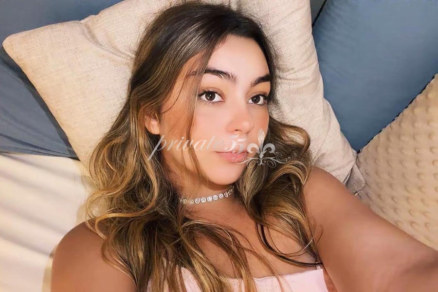 Nicole  Guimarães - Garota de Programa em São Paulo