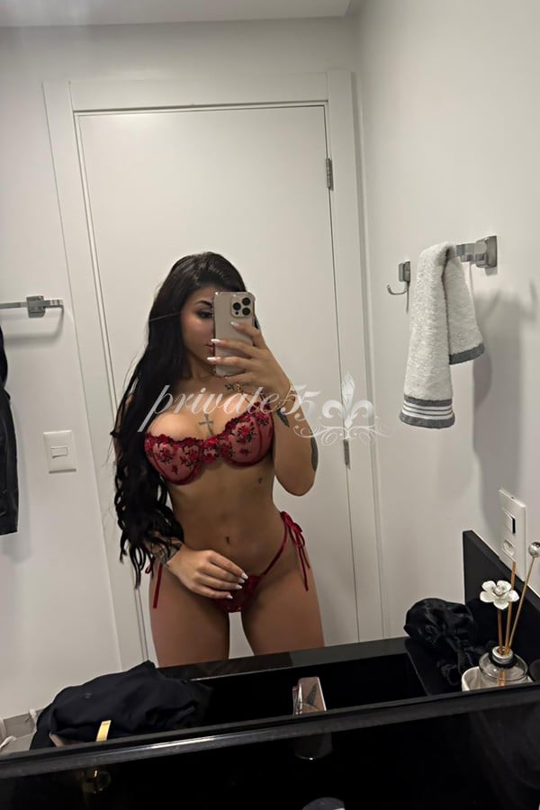 Ayla Mello - Garota de Programa em Florianópolis