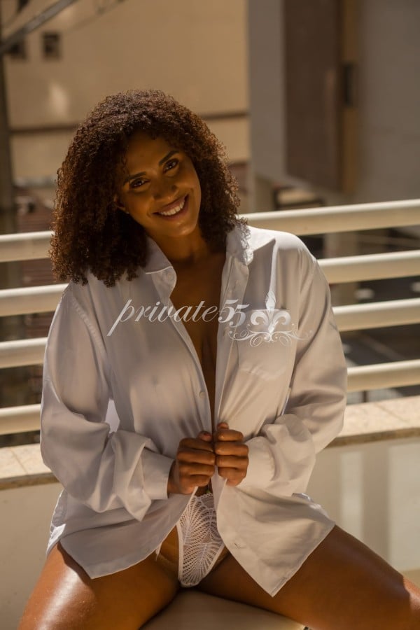 Aline  Motta - Acompanhante de Luxo em São Paulo